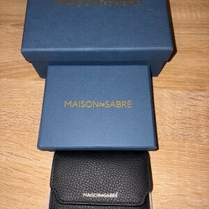NEW - MAISON de SABRÉ Black Pebbled Leather Wallet